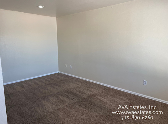 531 S Angus Ave, Apt 3 - Pueblo West, CO