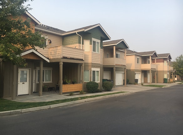 SEASONS OF 4TH AVE Apartments - Kennewick, WA