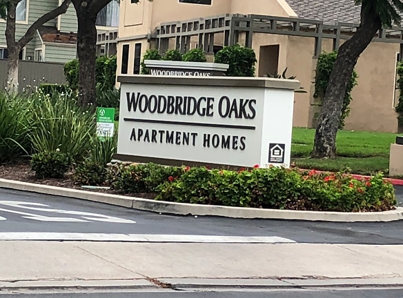 Woodbridge Oaks Apartments - Irvine, CA