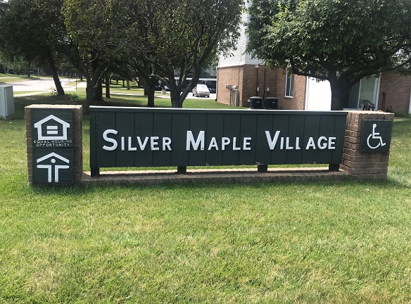 Silver Maple Village Apartments - Lapeer, MI