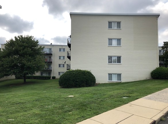 The Fairmont Apartments - Hyattsville, MD