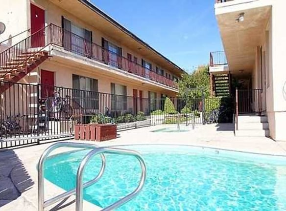 Valley Town House Apartments - Northridge, CA