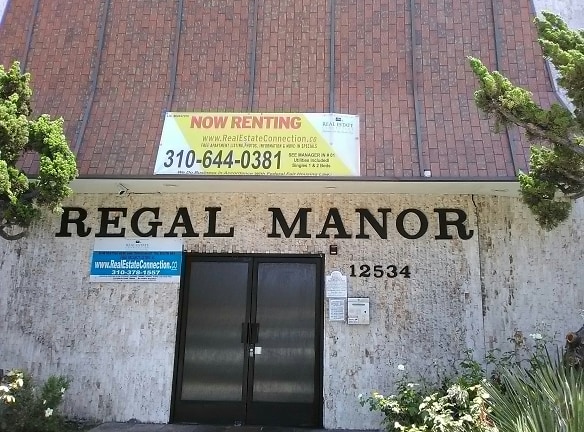 Regal Manor Apartments - Hawthorne, CA