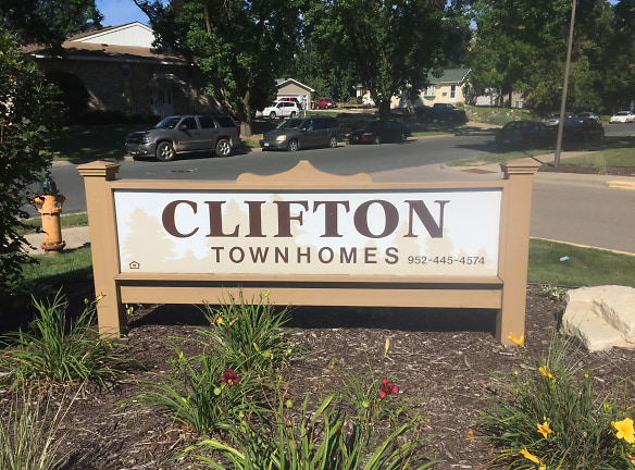 Clifton Townhomes Apartments - Shakopee, MN