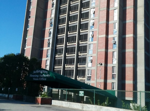 Winslow Towers Apartments - Arlington, MA