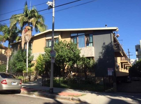 El Cerrito House Apartments - Los Angeles, CA