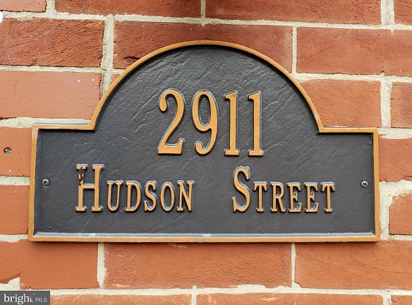 2911 Hudson St - Baltimore, MD