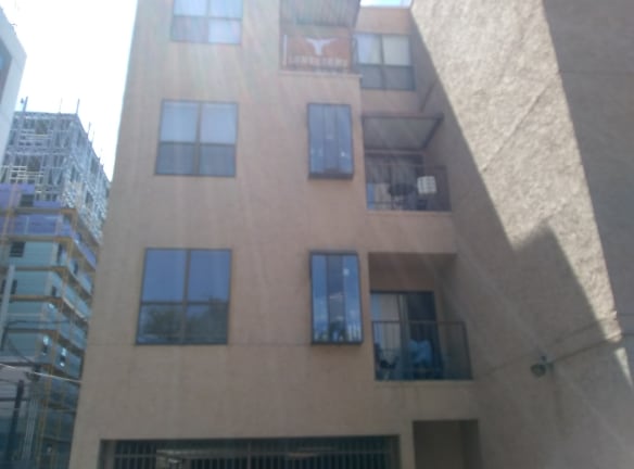 Stoneleigh Condos Apartments - Austin, TX