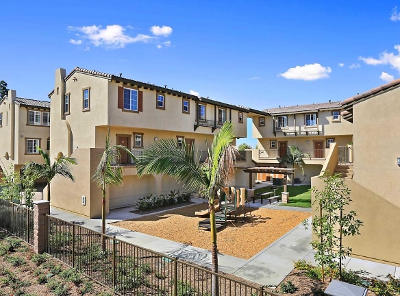 Parkview Apartments - Buena Park, CA