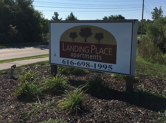 Landing Place Apartments - Grand Rapids, MI
