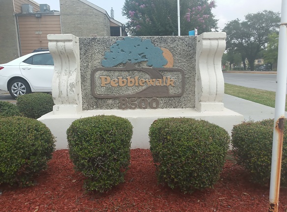 Pebble Walk Apartments - Houston, TX