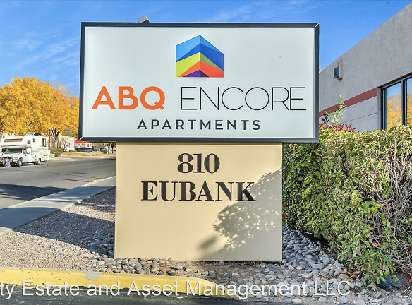 810 Eubank Blvd NE - Albuquerque, NM