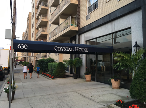 Crystal House Apartments - Long Beach, NY