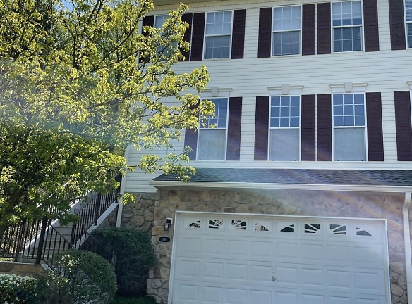 168 Fringetree Dr - West Chester, PA