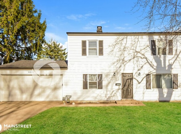 3231 Macarthur Ln - Indianapolis, IN