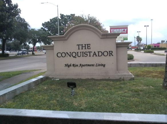 The Conquistador Apartments - Houston, TX