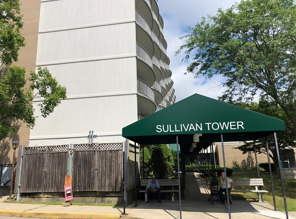 Sullivan Towers Apartments - Brockton, MA