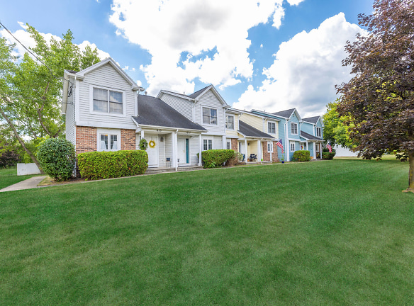 North Road Townhomes - Scottsville, NY