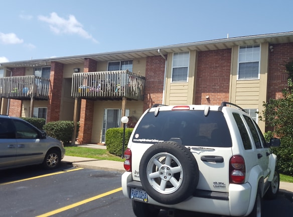 Meadowview Apartments - Springfield, MO
