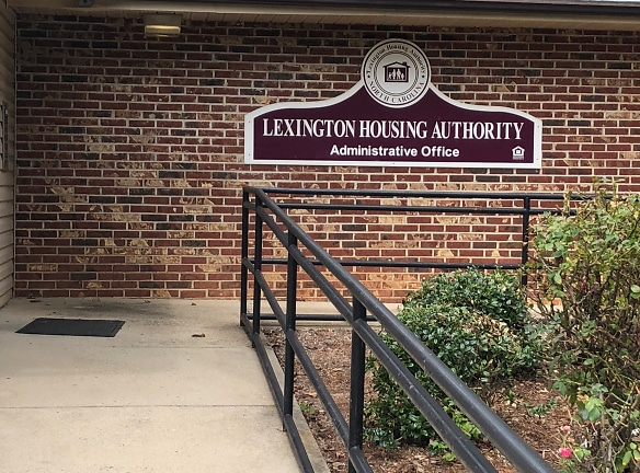 Lexington Housing Authority Apartments - Lexington, NC