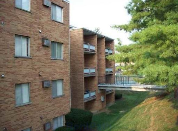 Field Terrace Apartments - Cincinnati, OH