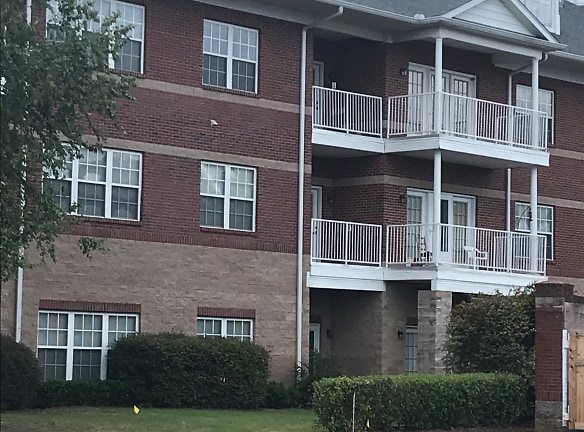 Remington House Apartments - Conyers, GA