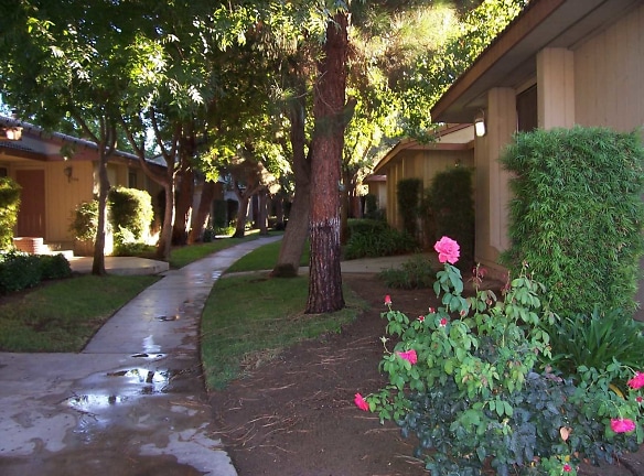 Palm Gates Apartments - Fresno, CA