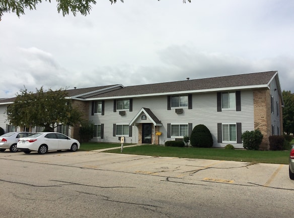 Countryside West Apartments - Fond Du Lac, WI