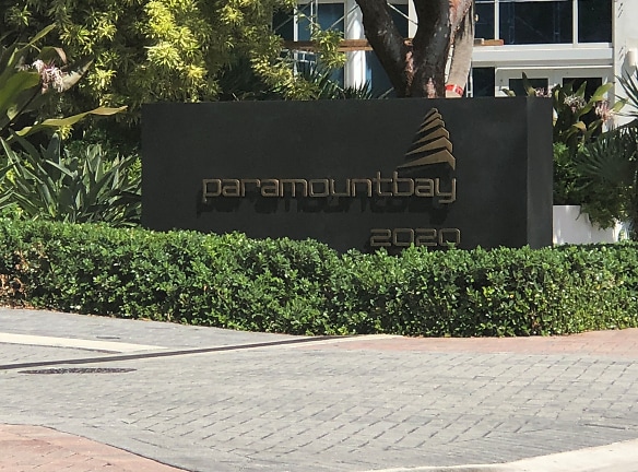 Paramount Bay Apartments - Miami, FL