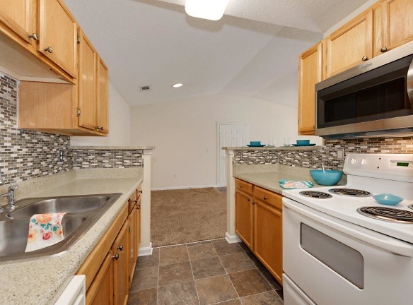 Forest Oaks Apartment Homes - Rock Hill, SC