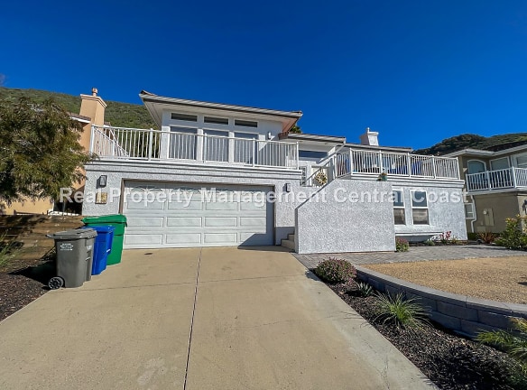 208 Foothill Rd - Pismo Beach, CA