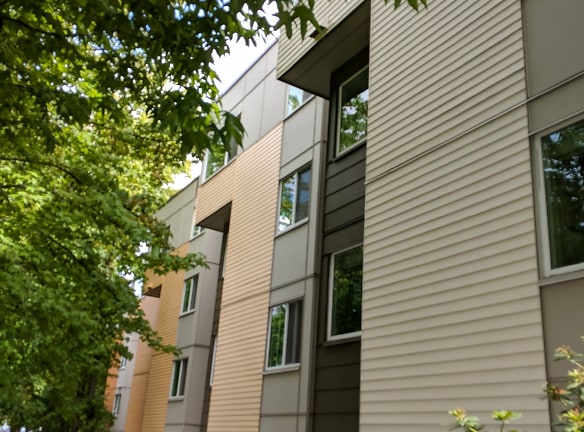 Blakeley Manor Apartments - Seattle, WA