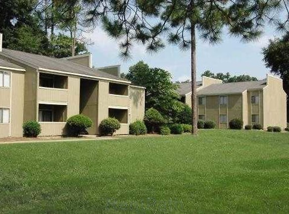 Pine Ridge Apartments - Albany, GA