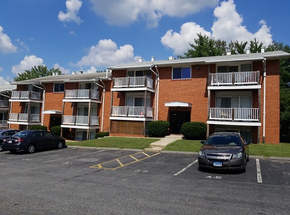 Scotts Manor Apartments - Odenton, MD