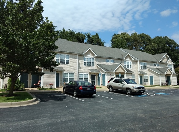 Maple Heights Apartments - Rising Sun, MD
