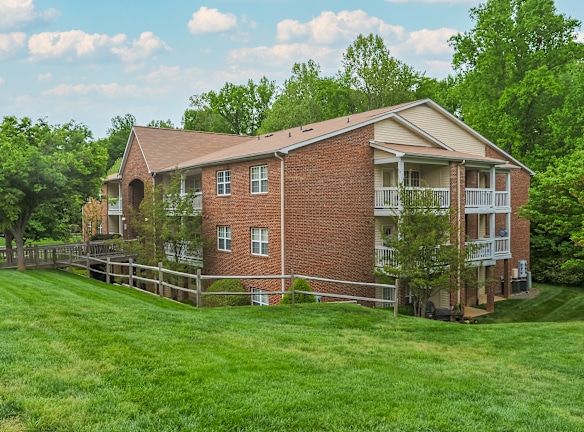 Cardinal Apartments - Greensboro, NC