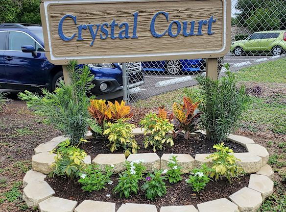 Crystal Court Lakeland Apartments - Lakeland, FL