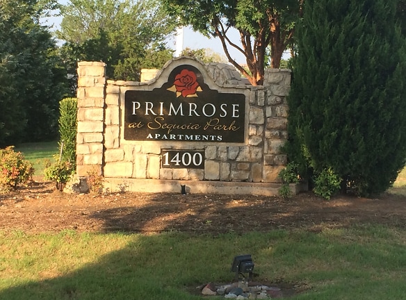 Primrose At Sequoia Park Apartments - Denton, TX