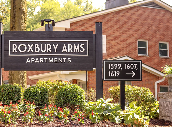 Roxbury Arms Apartments - Grandview Heights, OH