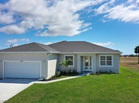 3829 NW 43rd Pl - Cape Coral, FL