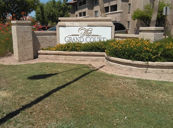 The Grand Court Senior Living Apartments - Mesa, AZ