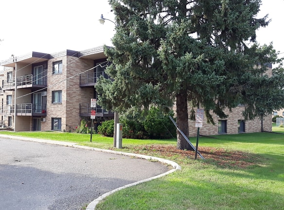 Arden Court Apartments - Saint Paul, MN