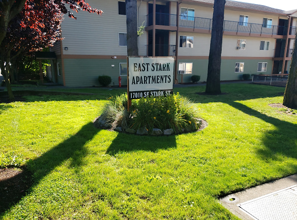 East Stark Apartments - Portland, OR
