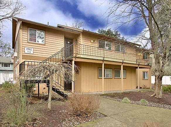 1902 NW 143rd Ave unit 8 - Portland, OR
