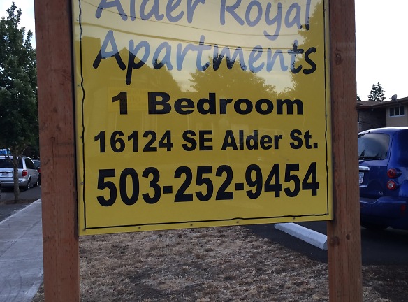 Alder Royal Apartments - Portland, OR