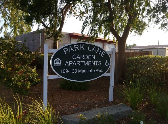 Park Lane Apartments - Petaluma, CA