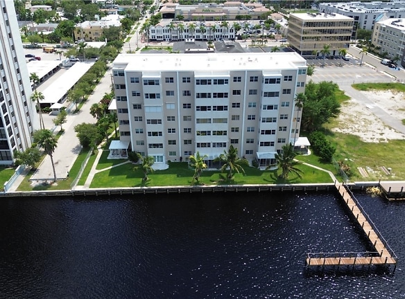 1900 Clifford St #201 - Fort Myers, FL