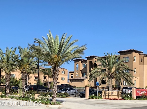 Santa Barbara Luxury Apartment Homes - Rialto, CA