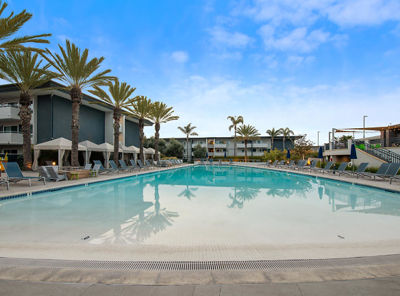 Eight 80 Newport Beach Apartments - Newport Beach, CA
