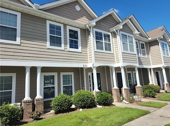 221 Bonney Cl Apartments Virginia Beach VA 23462 Home For Rent